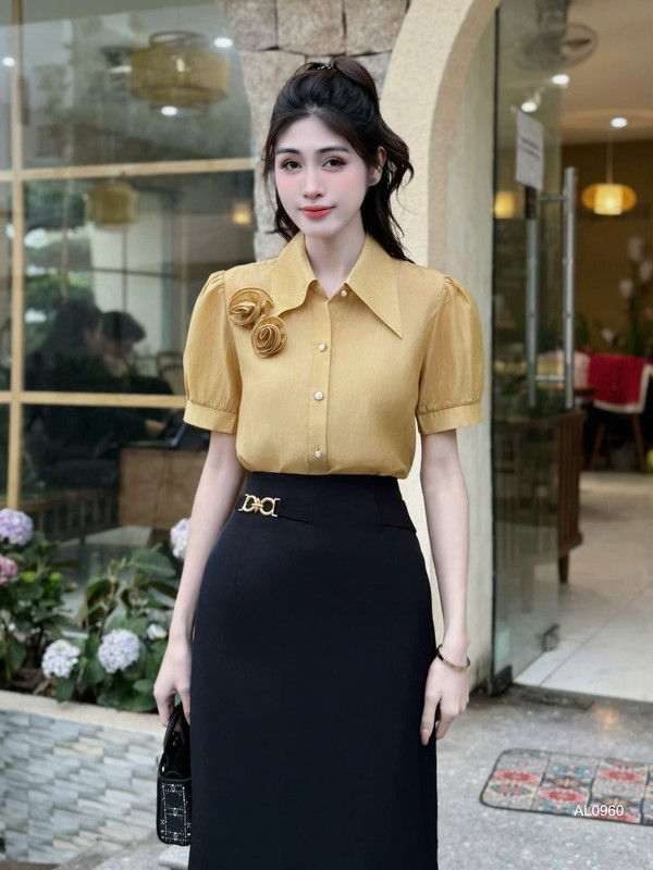 ÁO SƠ MI NGẮN TAY ĐÍNH HOA AL0960 Vàng Nhạt